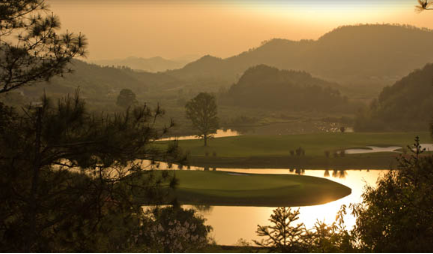 安吉龙王溪高尔夫球会