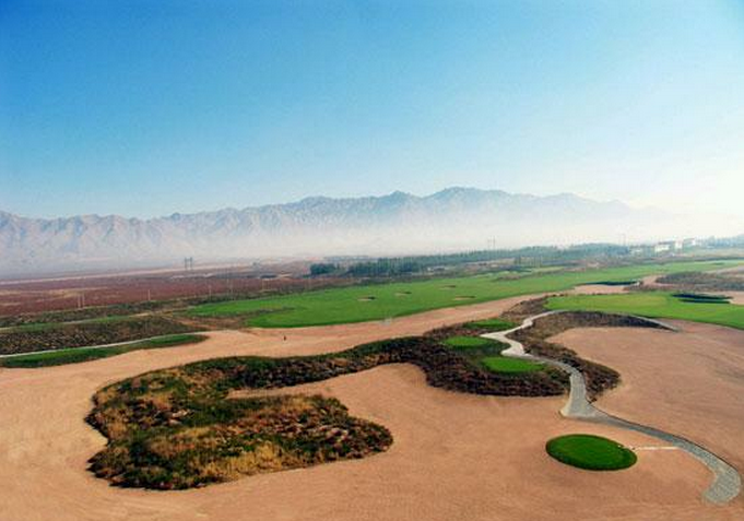 维信国际高尔夫球会