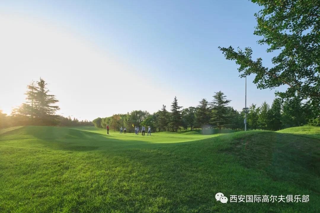 西安国际高尔夫球会