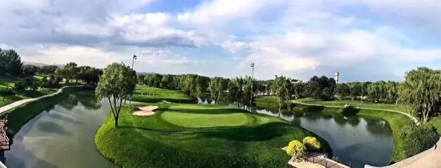 东方明珠高尔夫球会