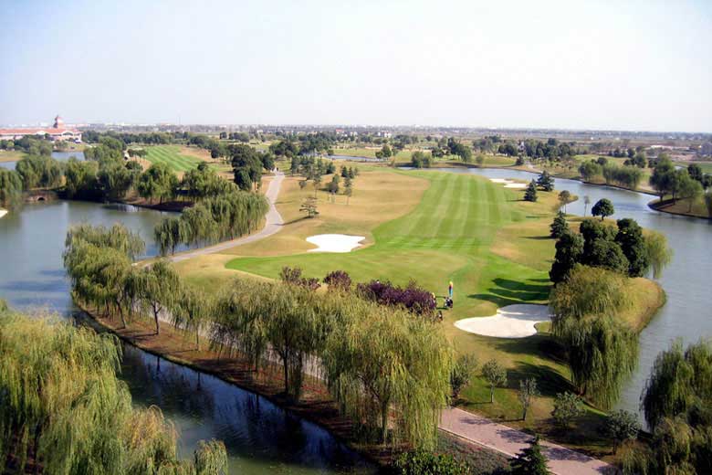 旭宝高尔夫球会