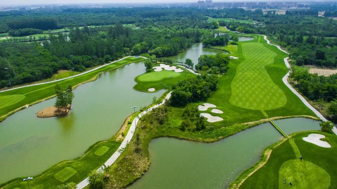 郑州圣安德鲁斯高尔夫球会