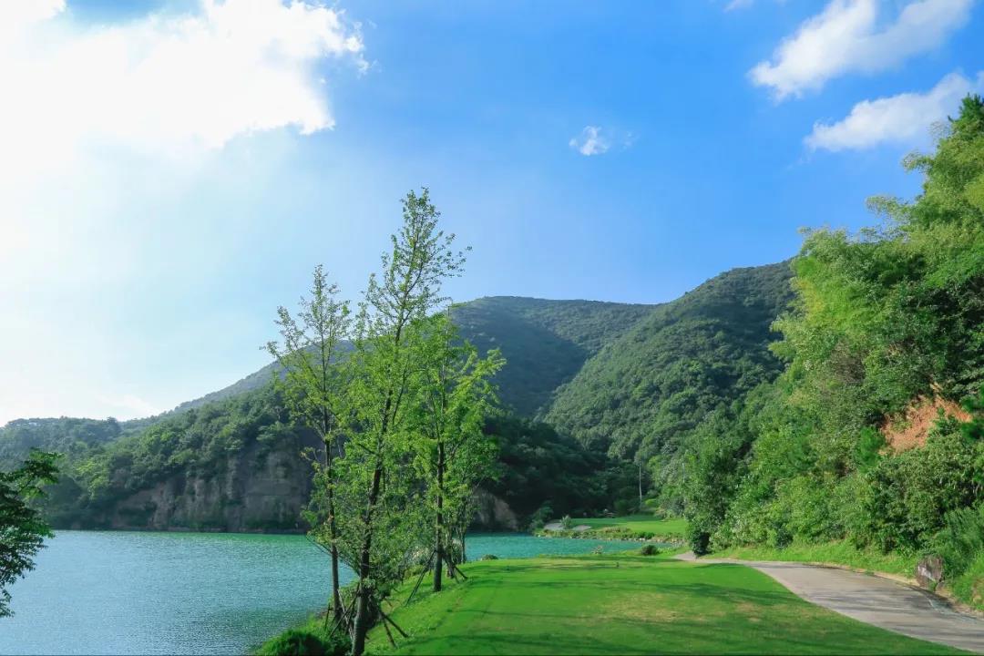 湖州温泉高尔夫球会