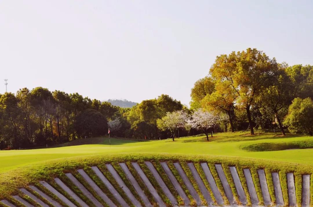 浙江鉴湖高尔夫球会