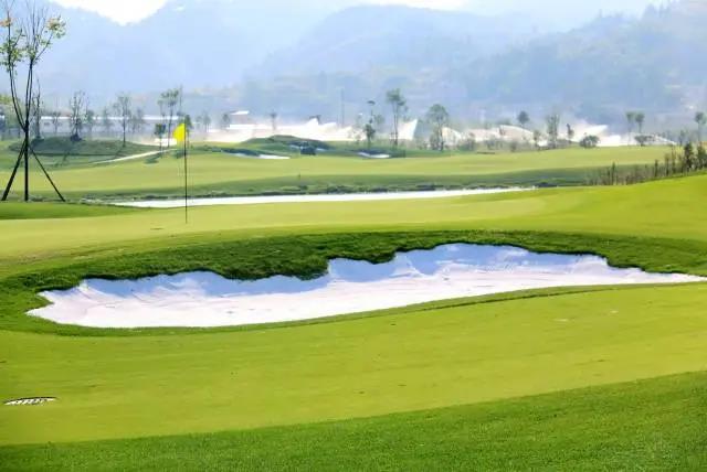 贵州乐湾高尔夫1天1晚1球套餐