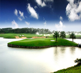 鼎龙湾高尔夫球会