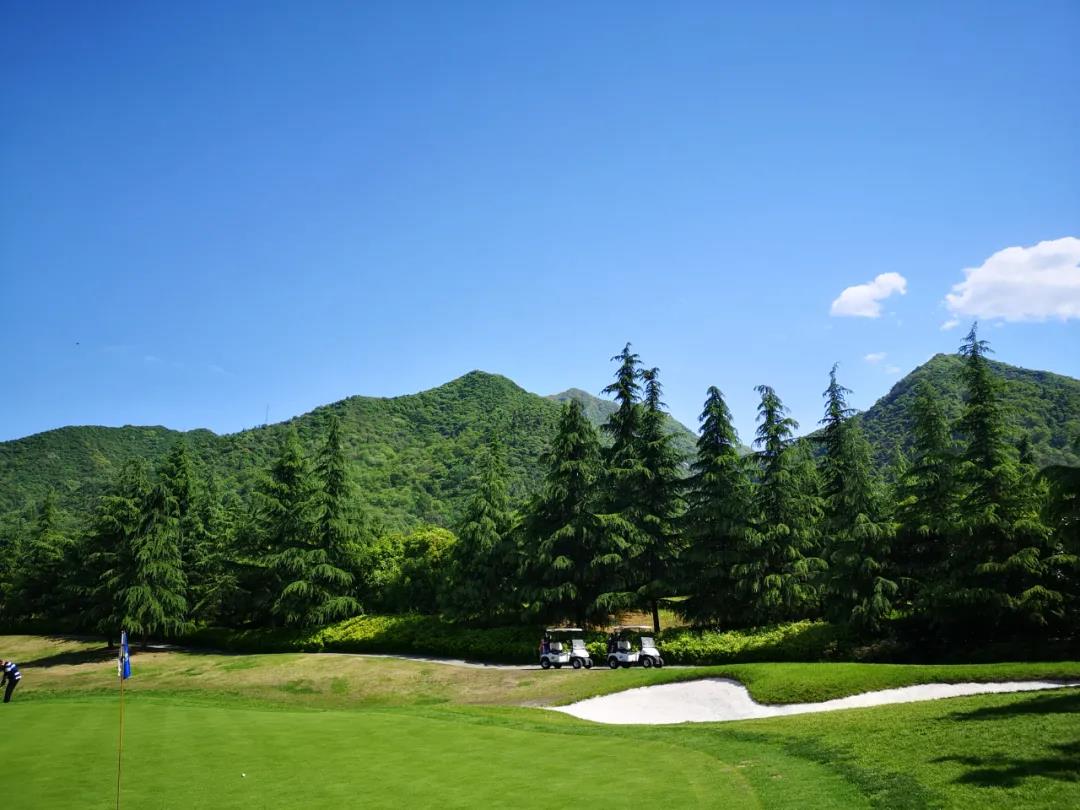 秦岭国际高尔夫球会