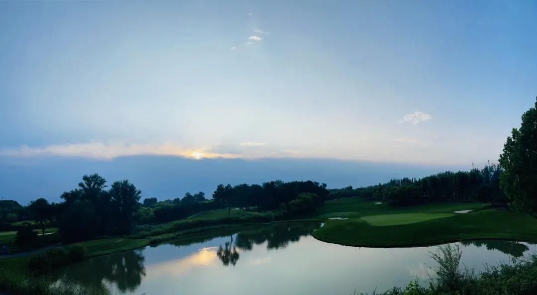 东方明珠高尔夫球会