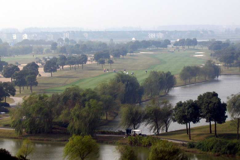 旭宝高尔夫球会