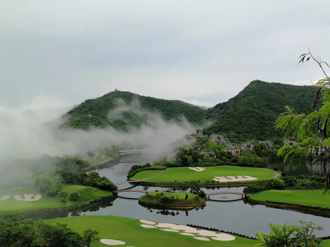 云海谷高尔夫球会