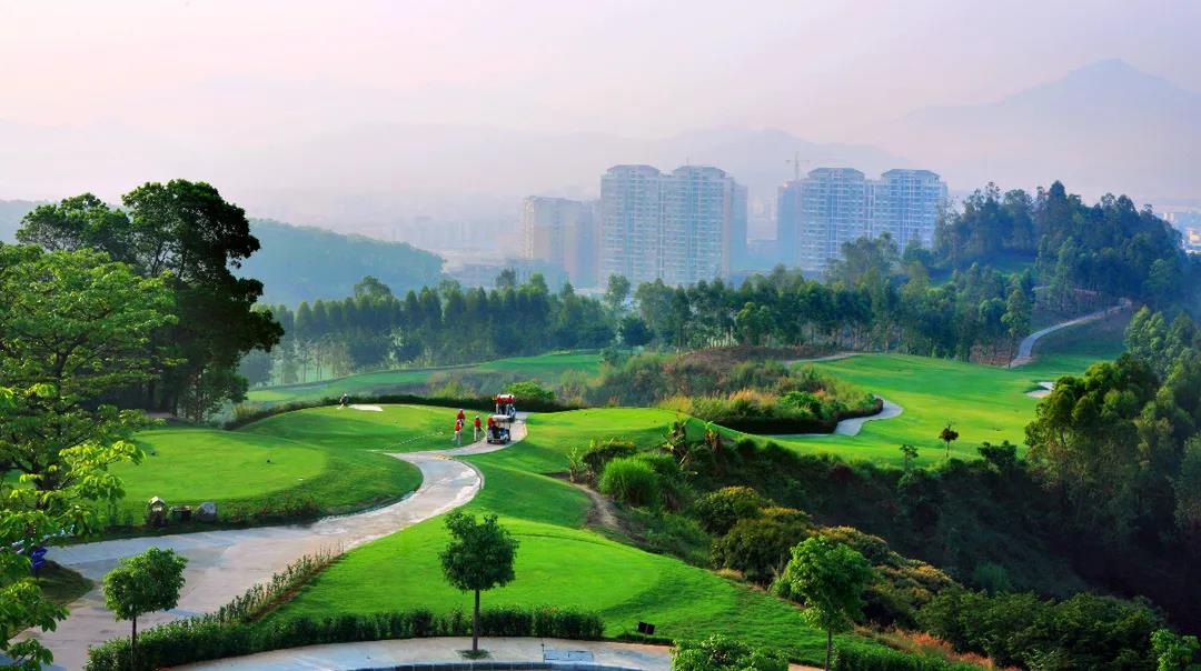凤凰山高尔夫球会