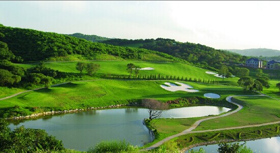 铁岭龙山高尔夫球会