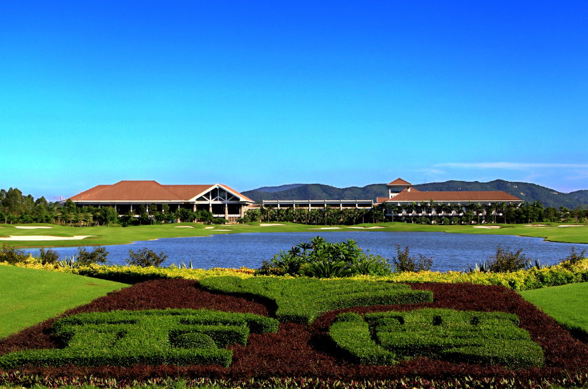 翠湖+国际+东方+ 金湾4天3晚4球行程