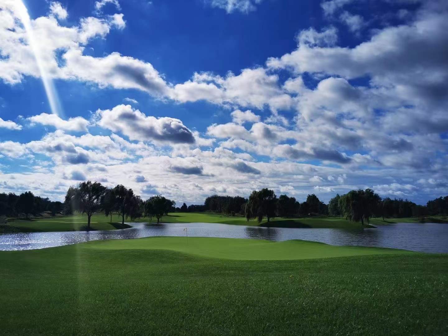 天津27人高尔夫球会