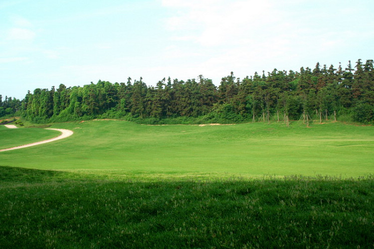 武汉梁子湖高尔夫球会