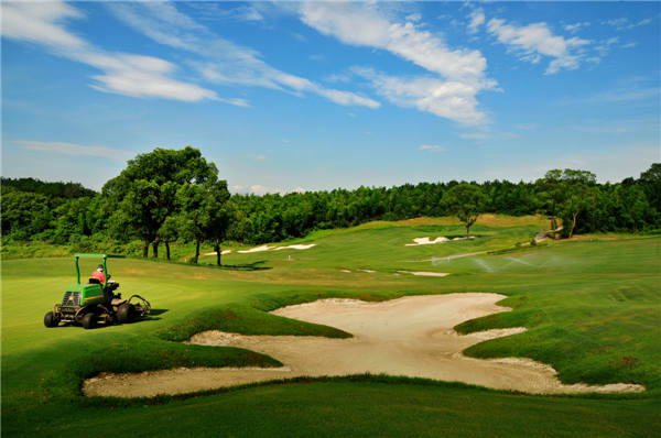 庐山国际高尔夫球会