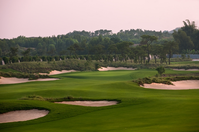 狮子湖高尔夫球会