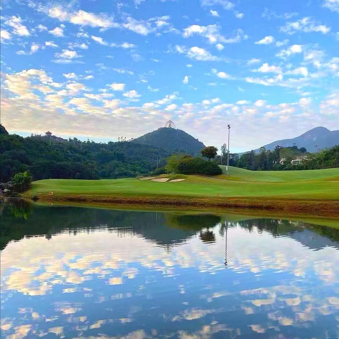 云海谷高尔夫球会