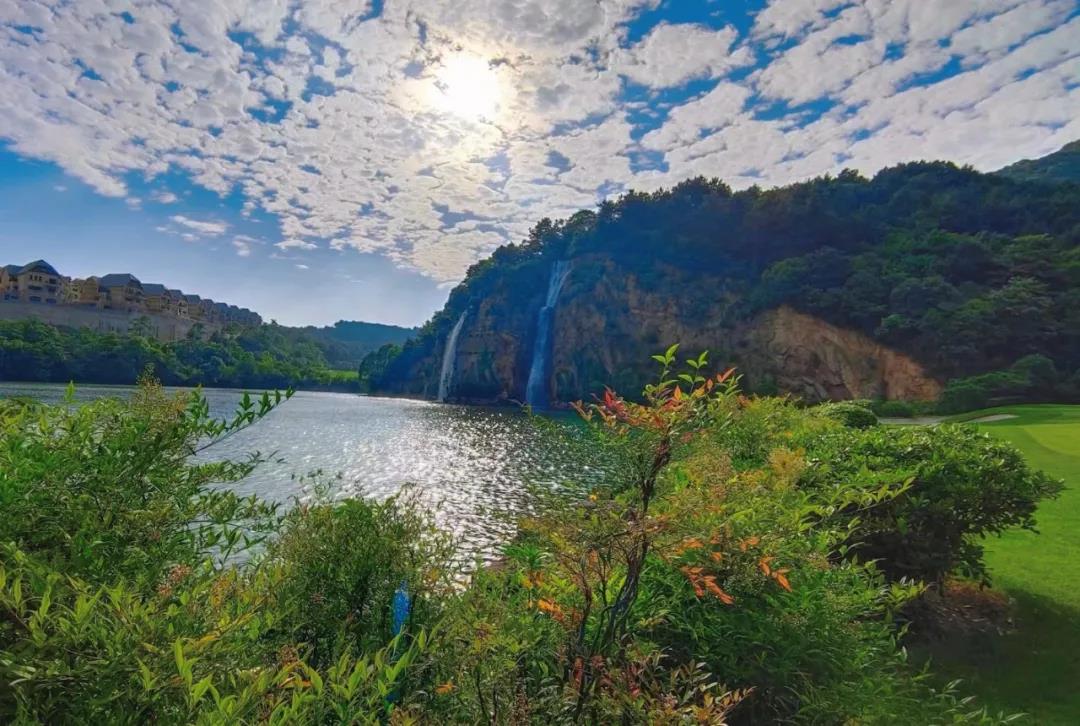 湖州温泉高尔夫球会