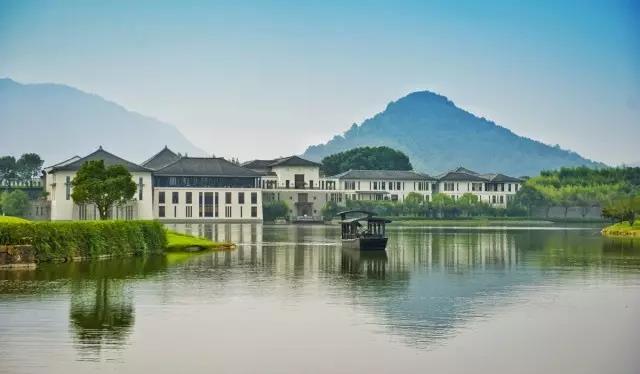 富春山居高尔夫球会