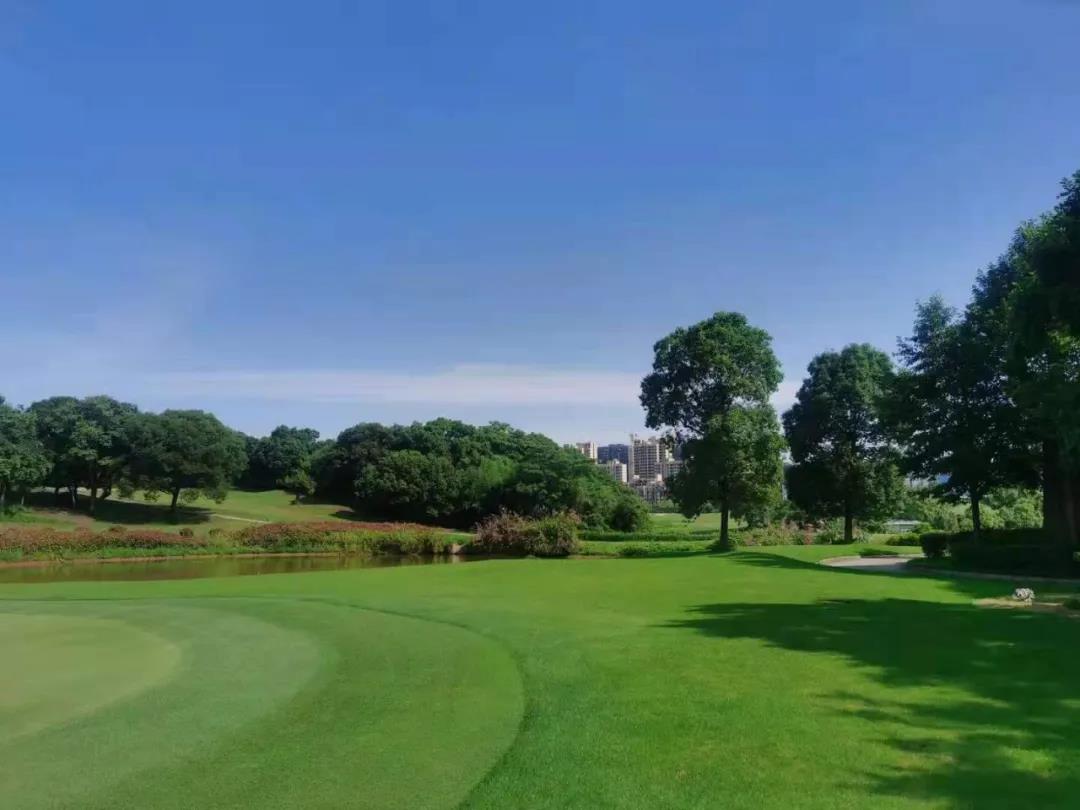 庐山国际高尔夫球会