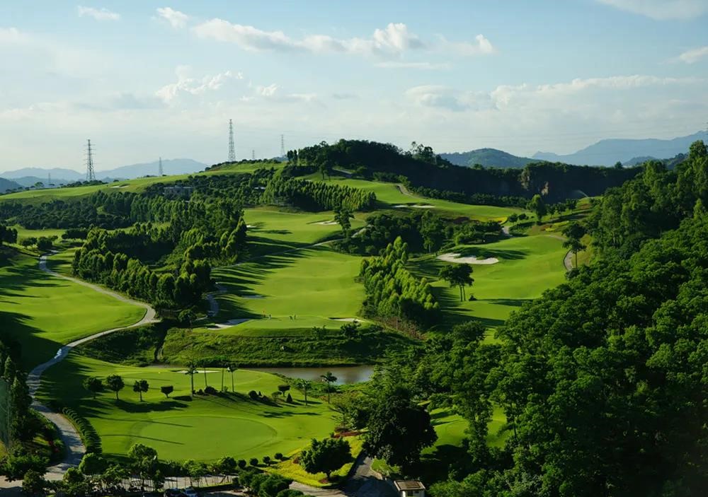 凤凰山高尔夫球会