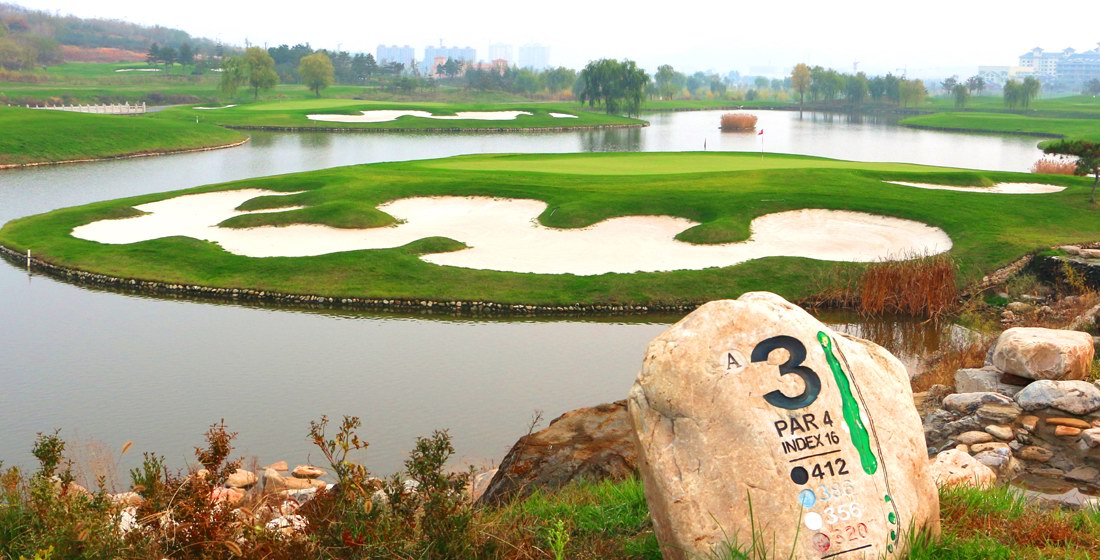 营思拉堡高尔夫球会（封场）