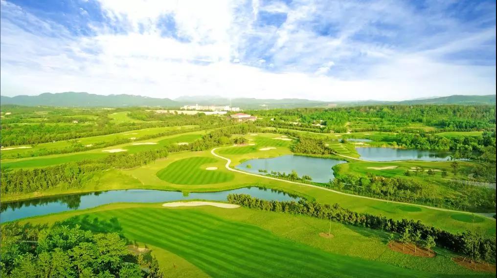 威高天安高尔夫球会