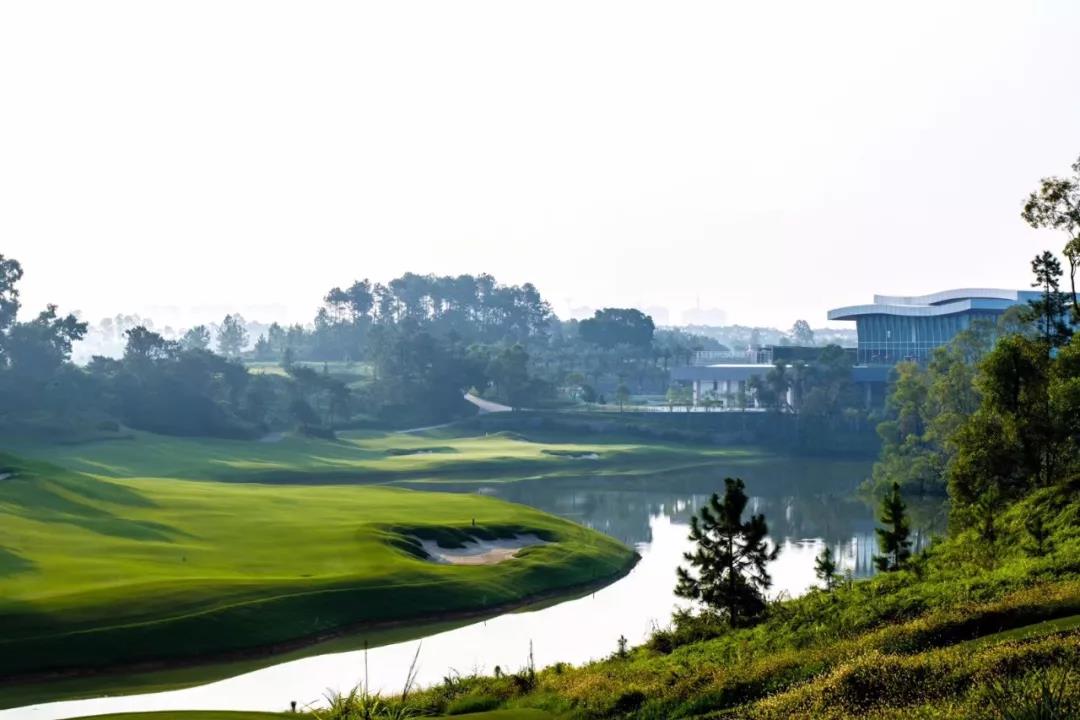 江门鹤山高尔夫球会