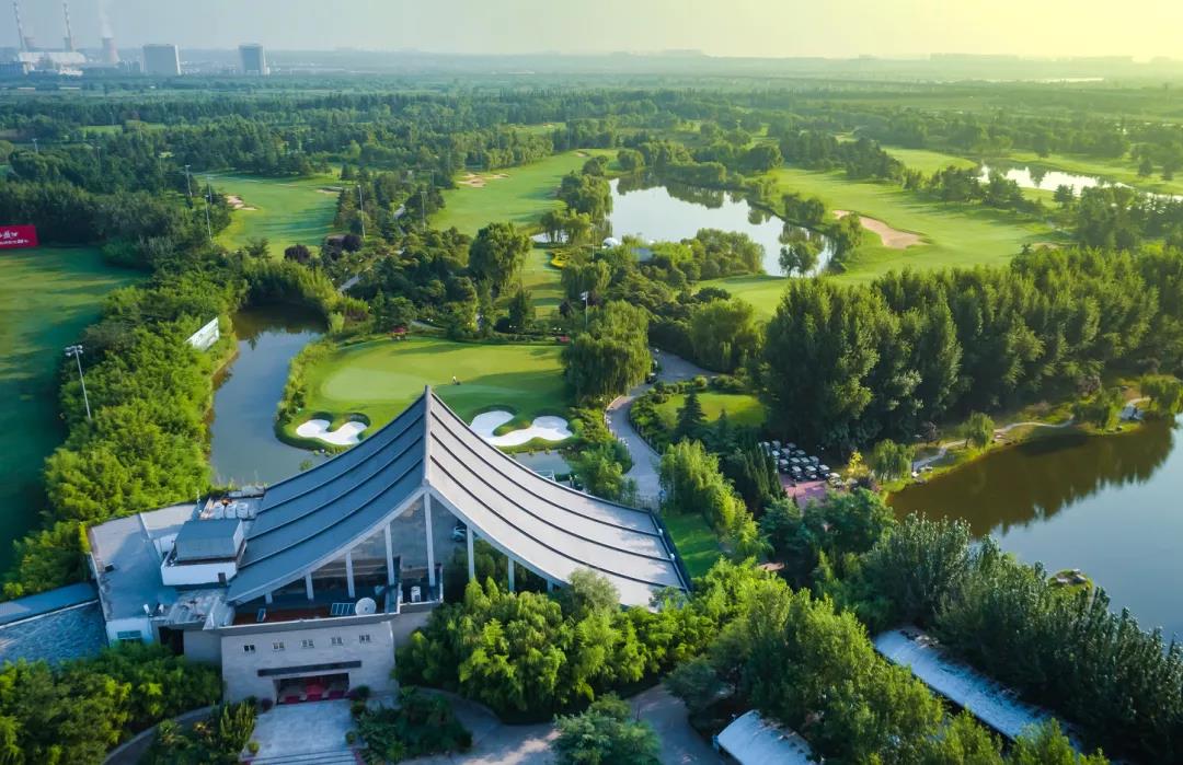 西安国际高尔夫球会