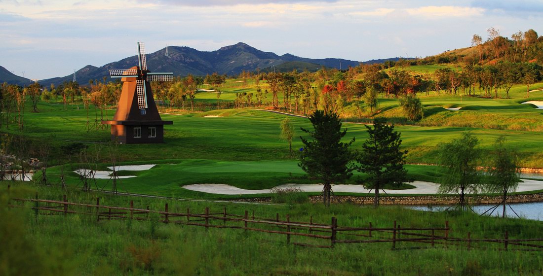 营思拉堡高尔夫球会（封场）