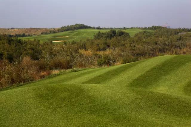 松江团湖泊高尔夫球会