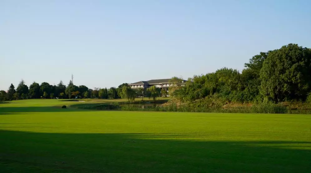 扬州太阳岛高尔夫球会