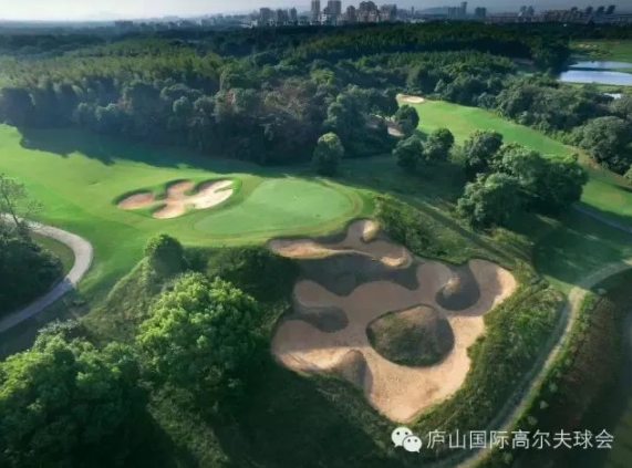 庐山国际高尔夫球会