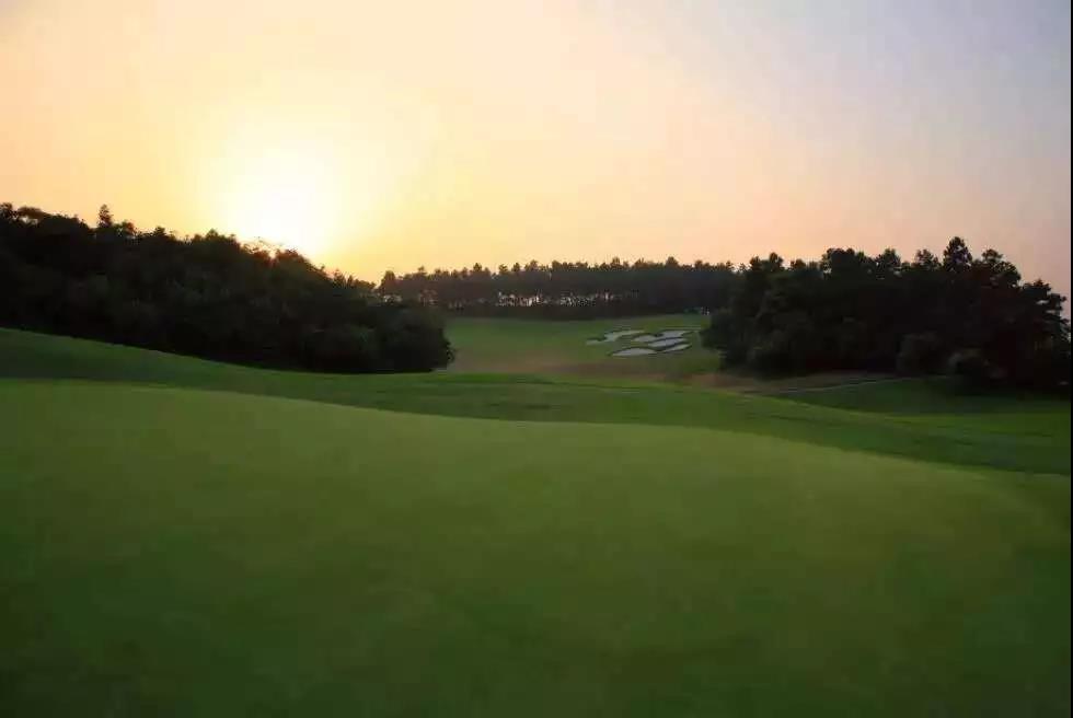 南京太阳岛高尔夫球会