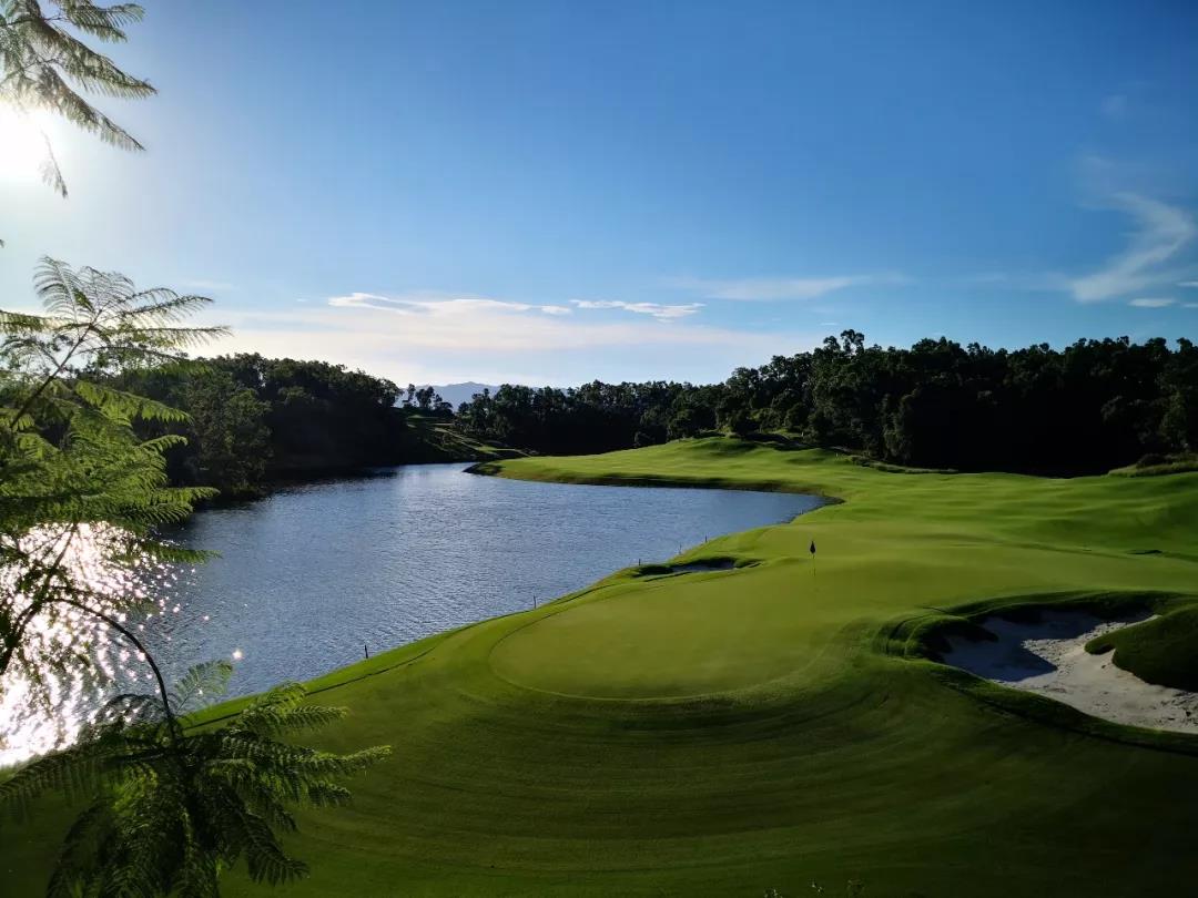 江门鹤山高尔夫球会