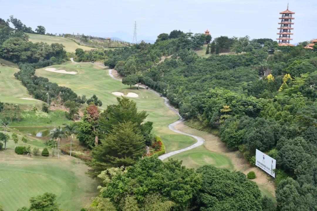 凤凰山高尔夫球会