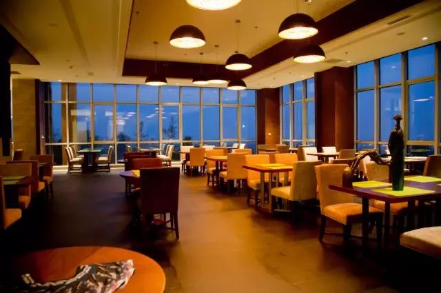 北戴河松石高尔夫球会