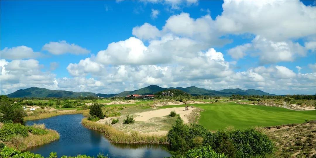 神州半岛高尔夫球会