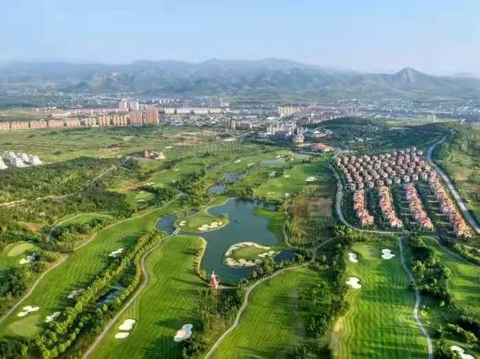 营思拉堡高尔夫球会（封场）