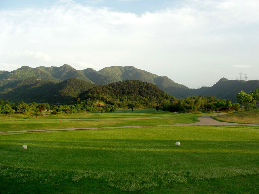 东方宁波高尔夫球会