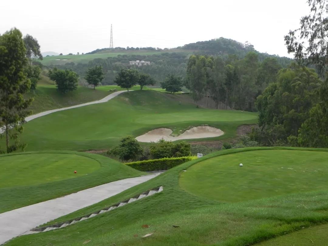 凤凰山高尔夫球会