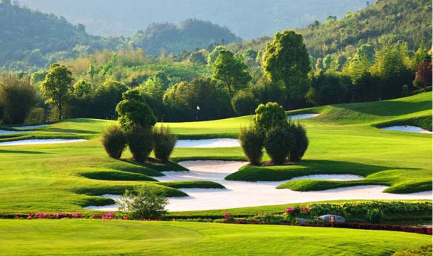 安吉龙王溪高尔夫球会