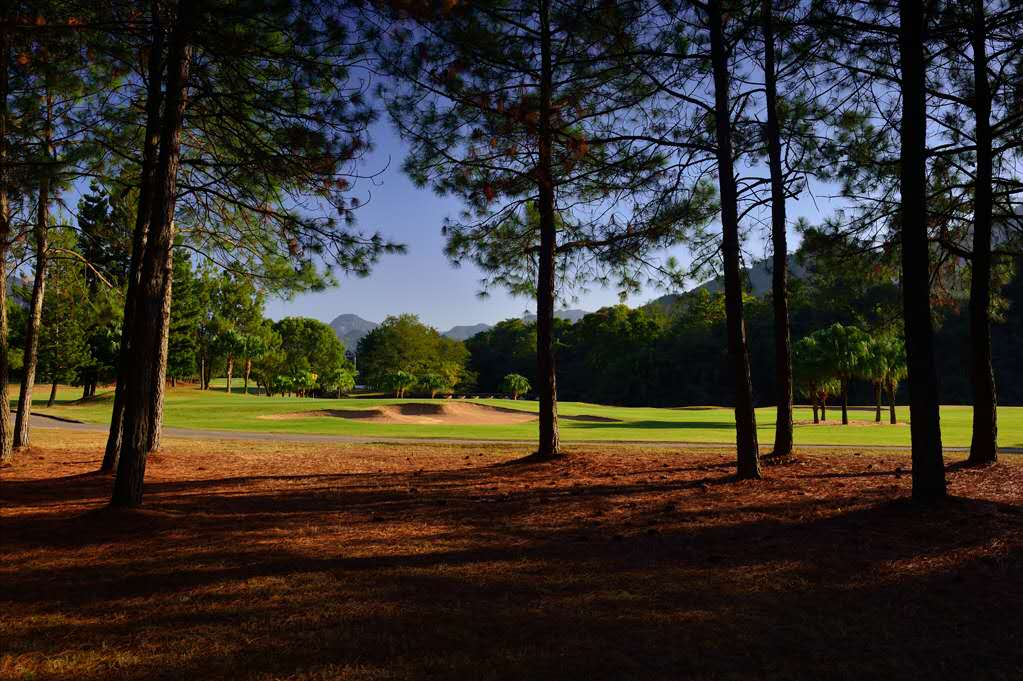 福州温泉高尔夫球会