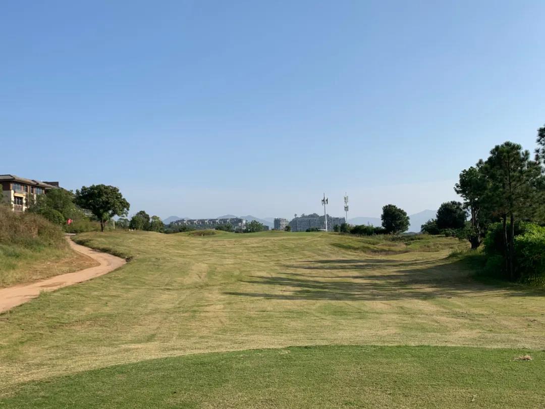 新东阳高尔夫球会