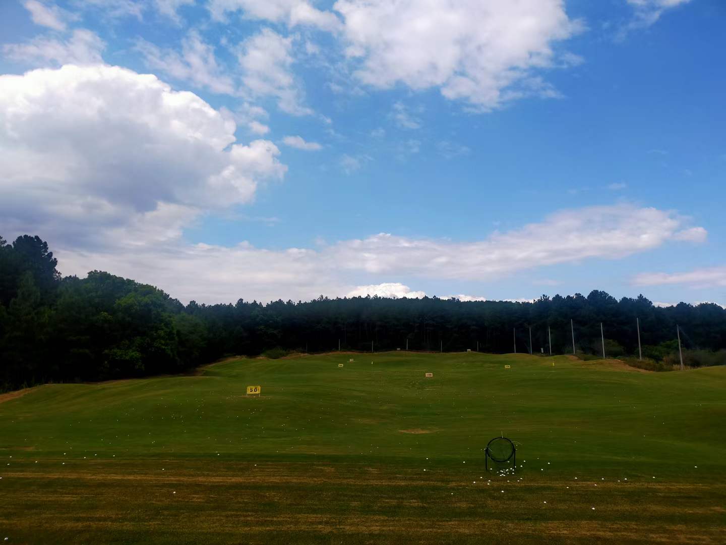 韶关银山高尔夫球会