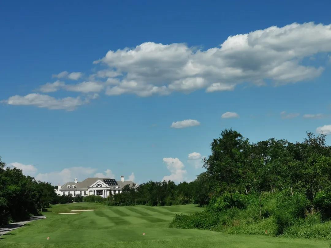 松江团湖泊高尔夫球会