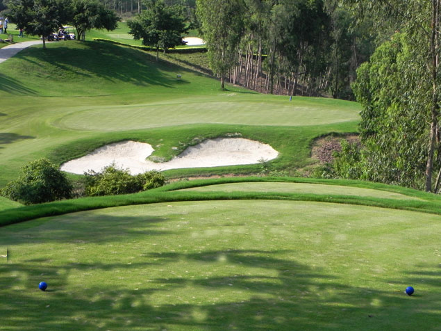 凤凰山高尔夫球会