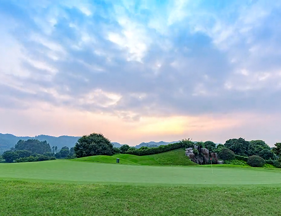东莞峰景2天1晚2球