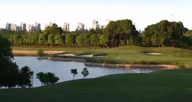 太仓新东海高尔夫球会